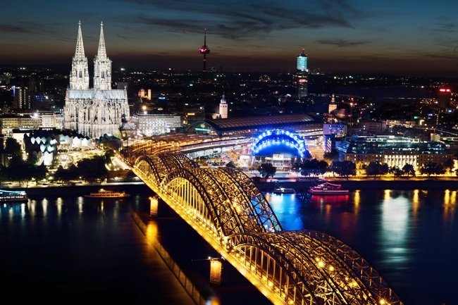 Mural de la Ciudad de Colonia en Alemania