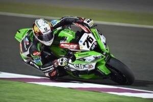 Mural Competencia de Motos con Piloto de Kawasaki